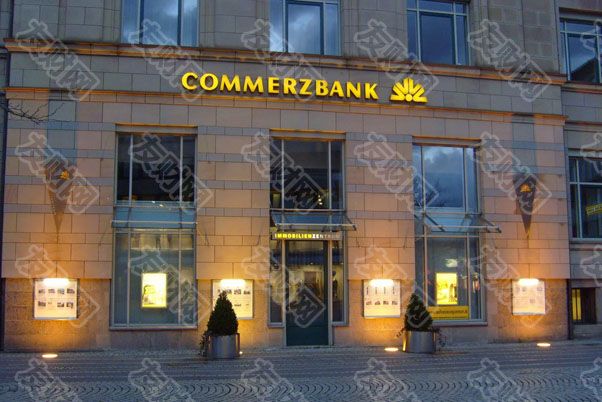 2024年10月15日:意大利﻿联合信贷银行增持德国商业银行股份比例至21% 并申请持有该银行29.9%的股份